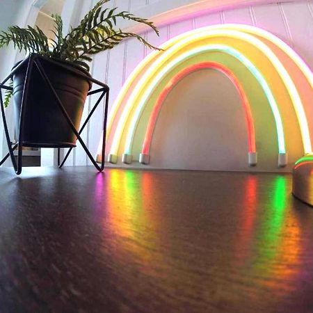 Somewhere Over The Rainbow Loft With Ac Хіло Екстер'єр фото